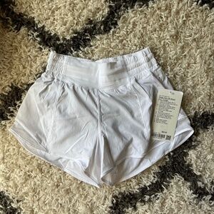 NWT HR White Lulu Lemon Hotty Hot Shorts